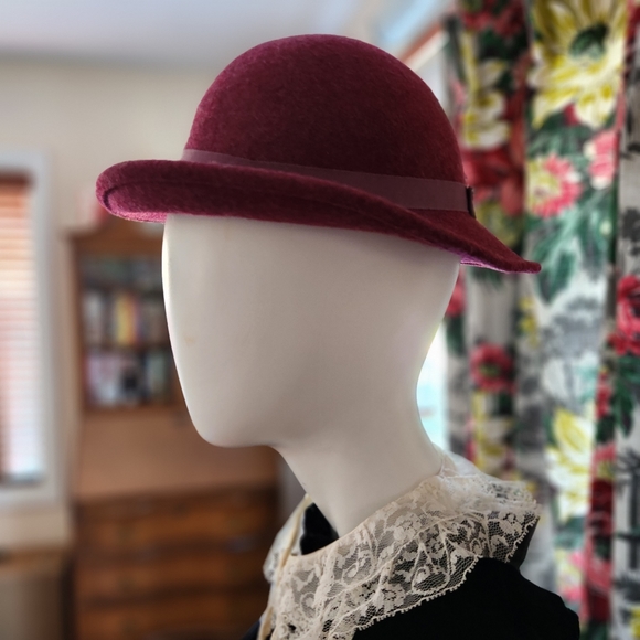 Wool Felt Hat - Picture 6 of 8